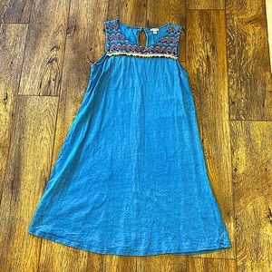 This is a simple ,yet cute dress for any casual occasion